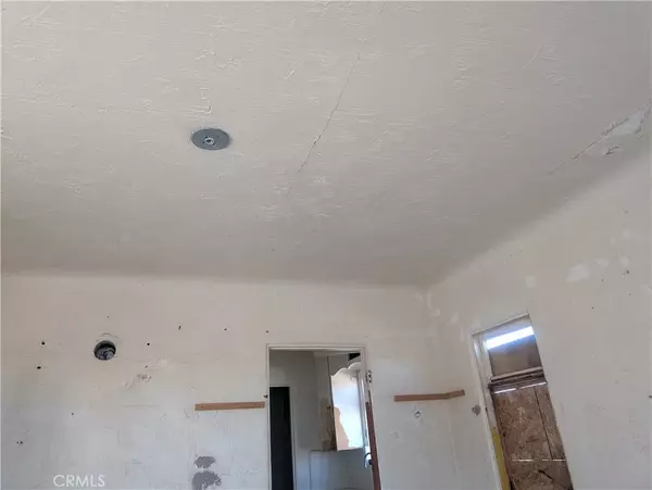 29 Palms, CA 92277,6596 La Buena Tierra Avenue