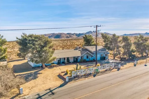 7575 Palomar Avenue, Yucca Valley, CA 92284