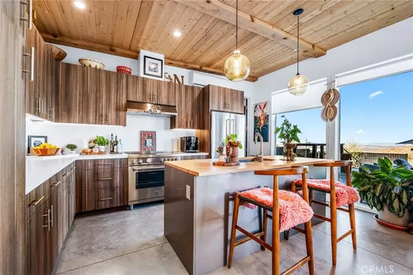Joshua Tree, CA 92252,7835 Conejo Avenue
