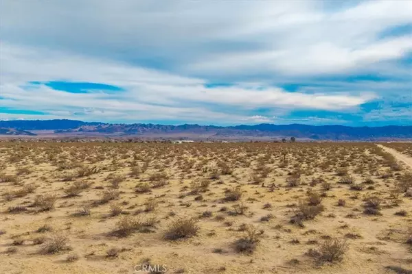 Joshua Tree, CA 92252,62155 Moonlight Mesa