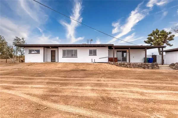 4025 Lucerne Vista Ave, Yucca Valley, CA 92284