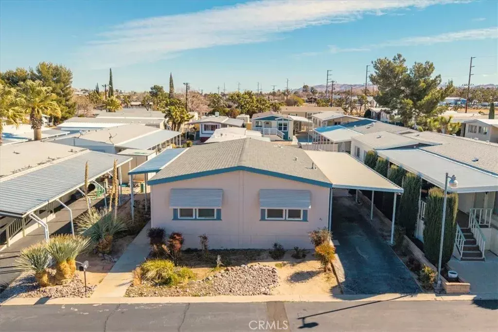 Yucca Valley, CA 92284,54999 Martinez #41