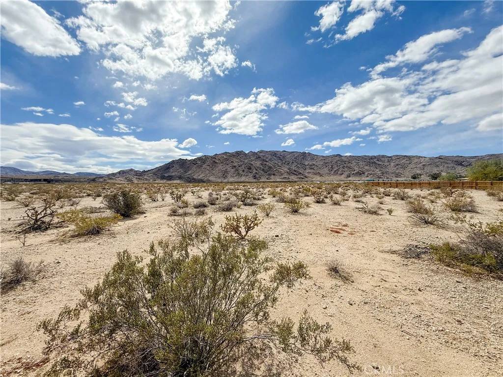 0 Sullivan, 29 Palms, CA 92277