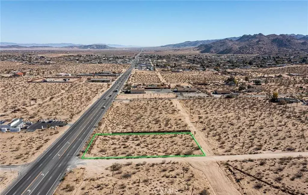 Joshua Tree, CA 92252,6538 Saddleback