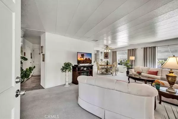 Yucca Valley, CA 92284,54999 Martinez #54