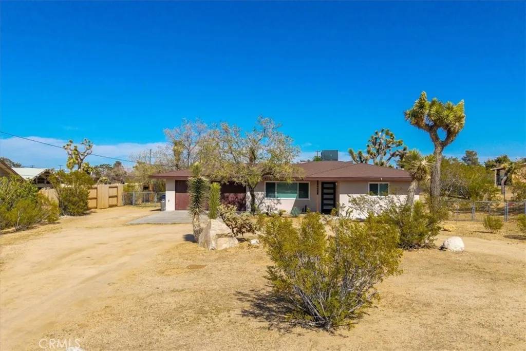 Yucca Valley, CA 92284,7011 La Habra Avenue