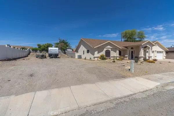 Needles, CA 92363,2060 Carty Way