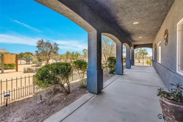 Joshua Tree, CA 92252,60849 Duvall Drive