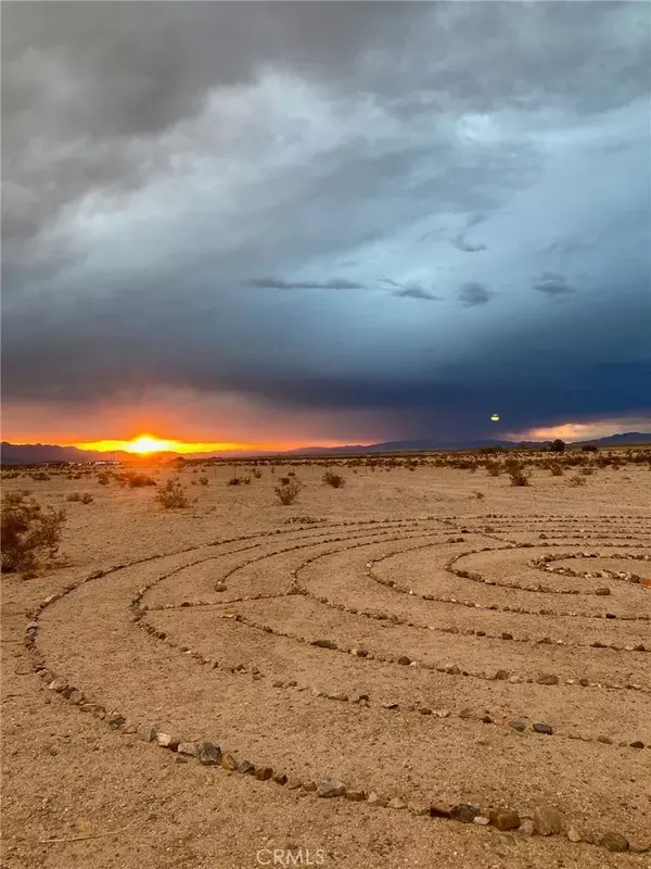 29 Palms, CA 92277,76253 Ramona Road