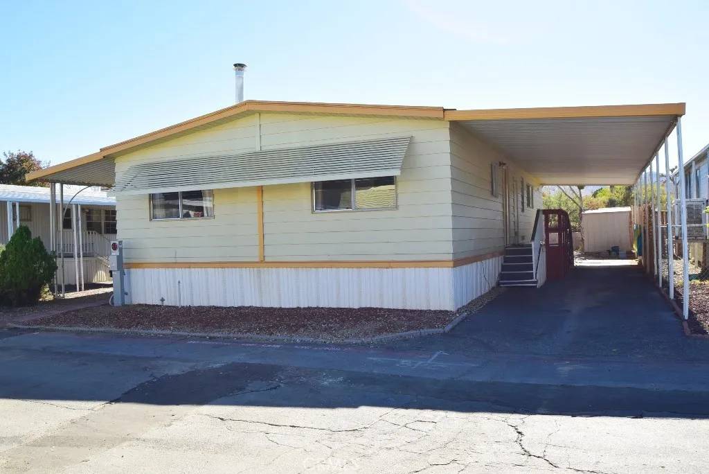 Yucca Valley, CA 92284,7425 Church #164