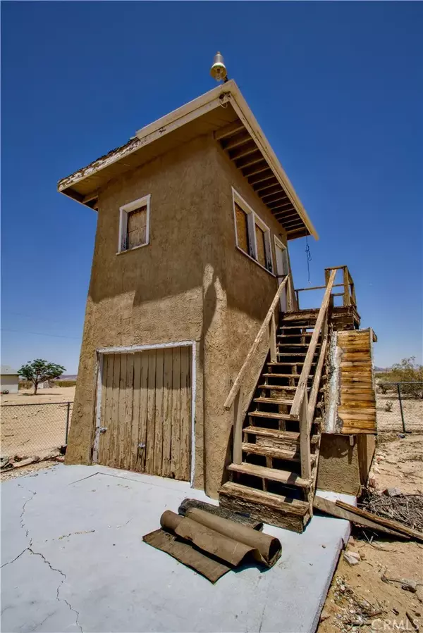 Joshua Tree, CA 92252,62853 Desert Trail Drive