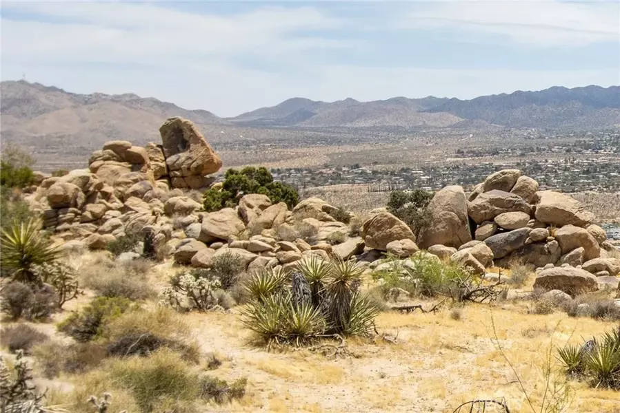 57333 Buena Suerte, Yucca Valley, CA 92284
