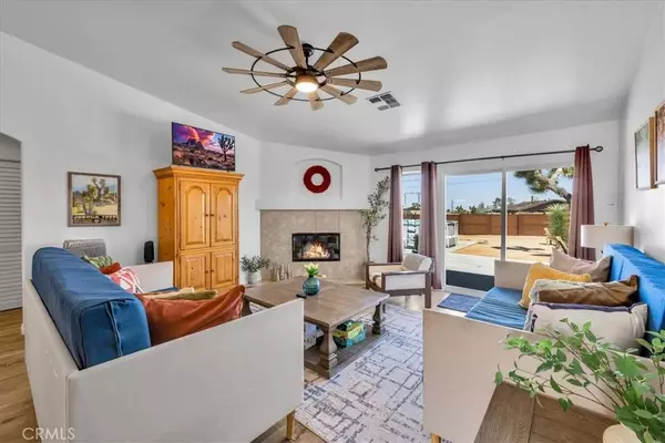 Yucca Valley, CA 92284,3715 Surrey