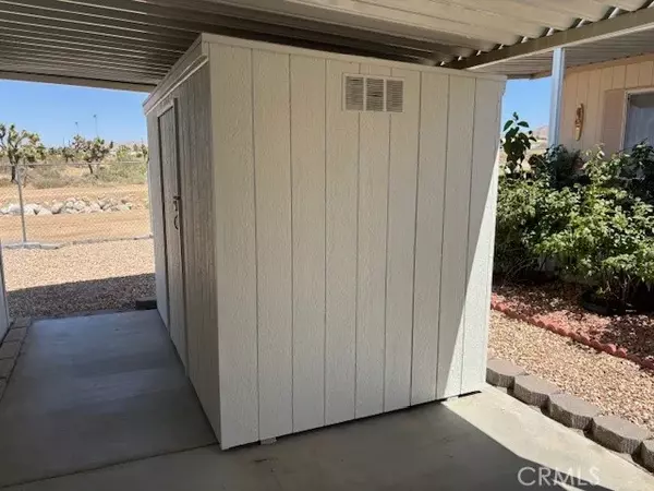 Yucca Valley, CA 92284,7501 Palm #77