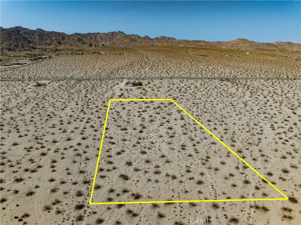 Joshua Tree, CA 92252,60716 Twentynine Palms