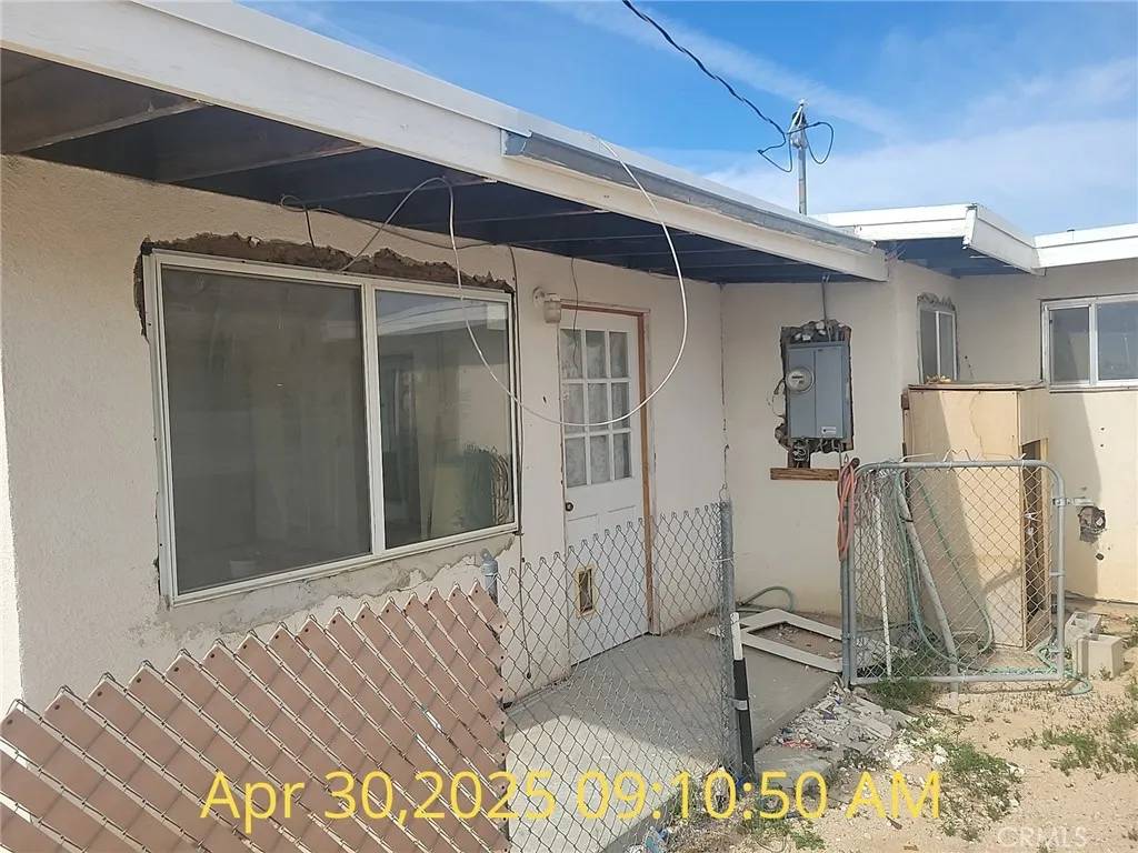 Joshua Tree, CA 92252,61276 La Brisa Drive