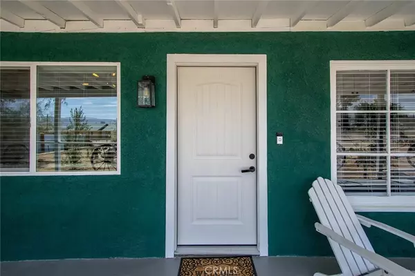 Joshua Tree, CA 92252,4574 Avenida Del Sol