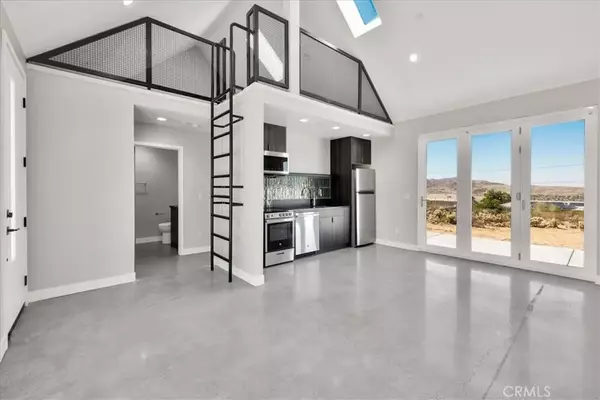 Joshua Tree, CA 92252,61850 Alta Mura Drive