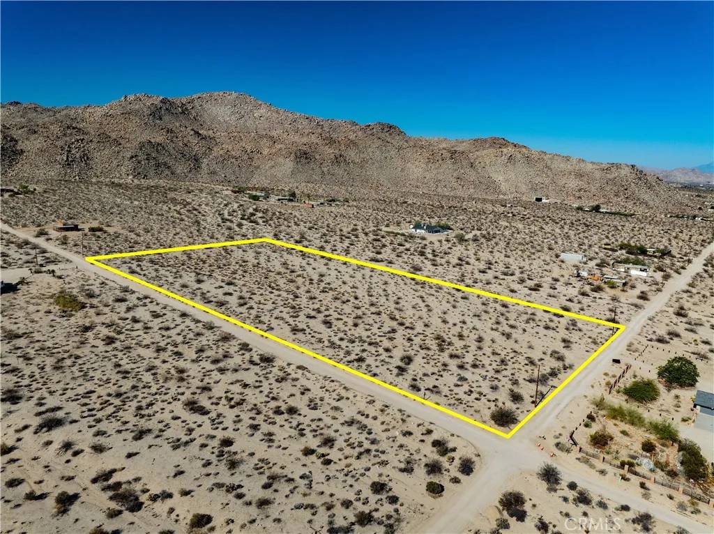 12345 Sullivan, 29 Palms, CA 92277