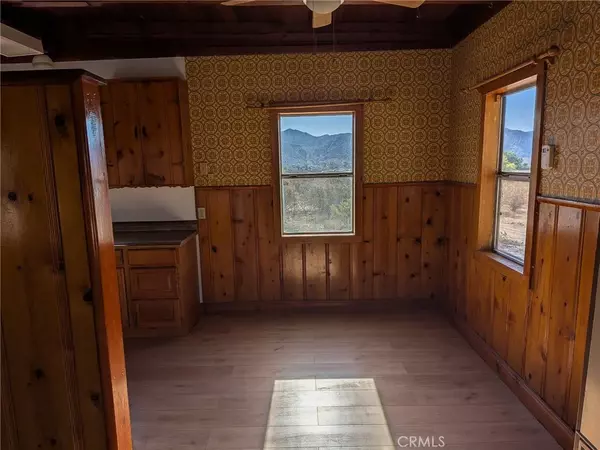 Morongo Valley, CA 92256,9163 Navajo Trail
