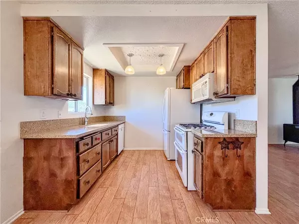 Joshua Tree, CA 92252,60459 Granada Drive