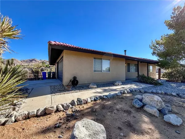 Joshua Tree, CA 92252,60459 Granada Drive