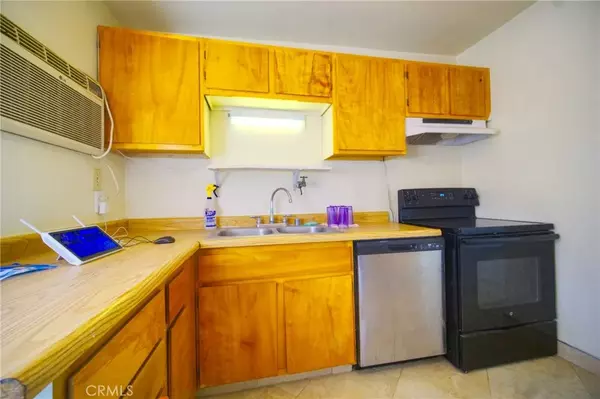 29 Palms, CA 92277,2776 Marks Road