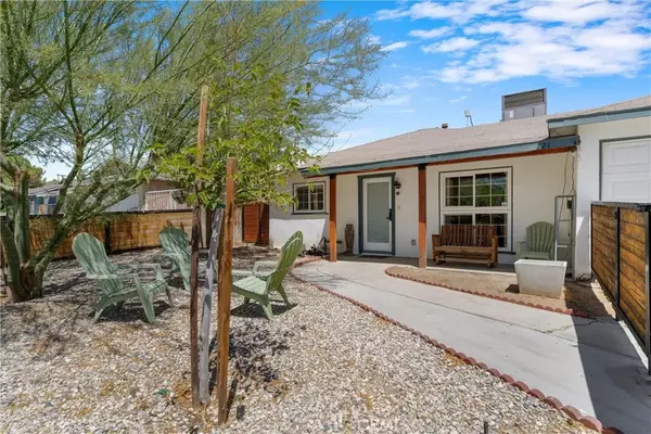 Palmdale, CA 93550,221 E Avenue P1