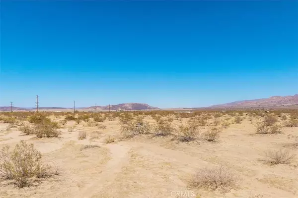 Joshua Tree, CA 92252,5888 La Ferney