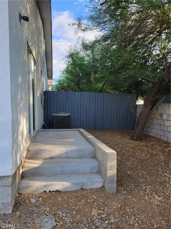 29 Palms, CA 92277,6446 Palm View Avenue
