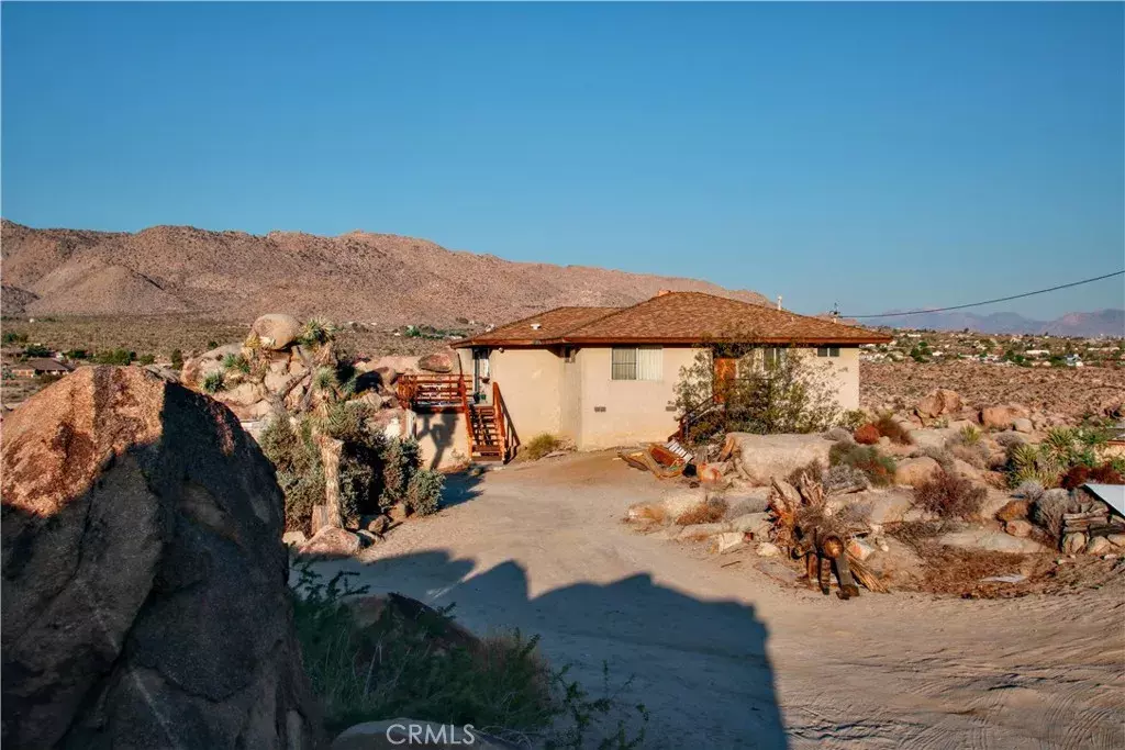 Joshua Tree, CA 92252,62358 Onaga