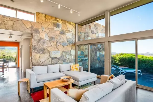 Joshua Tree, CA 92252,7078 Sunkist Road