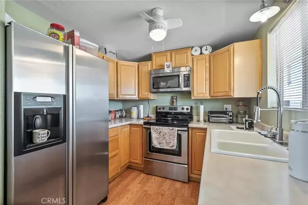 Yucca Valley, CA 92284,880 Inca