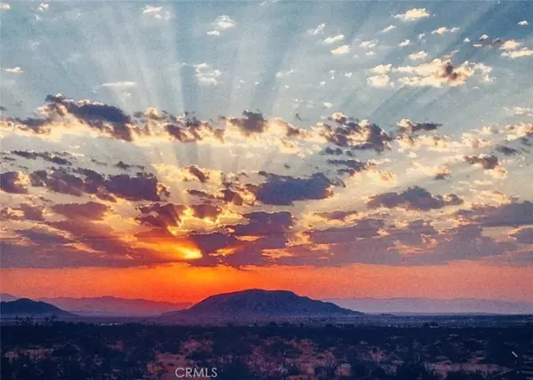 Landers, CA 92285,1212 Acoma Trail