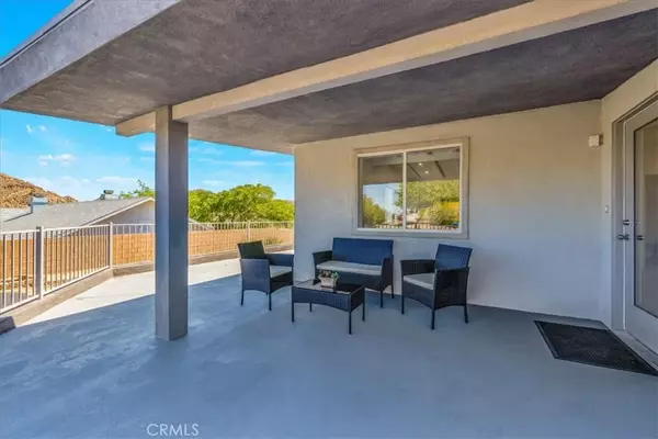 Joshua Tree, CA 92252,61833 Alta Mesa