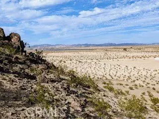 5228 Pine Springs, 29 Palms, CA 92277