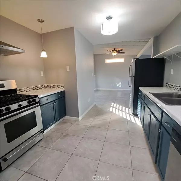 Yucca Valley, CA 92284,7156 Sioux