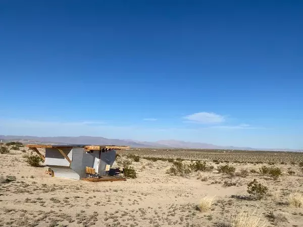 29 Palms, CA 92277,75800 Buena Vista