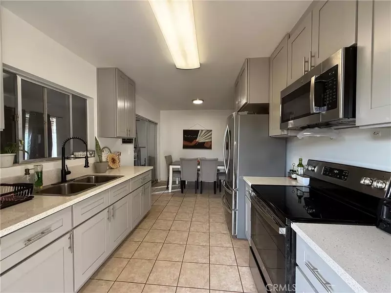 7562 Church Street, Yucca Valley, CA 92284