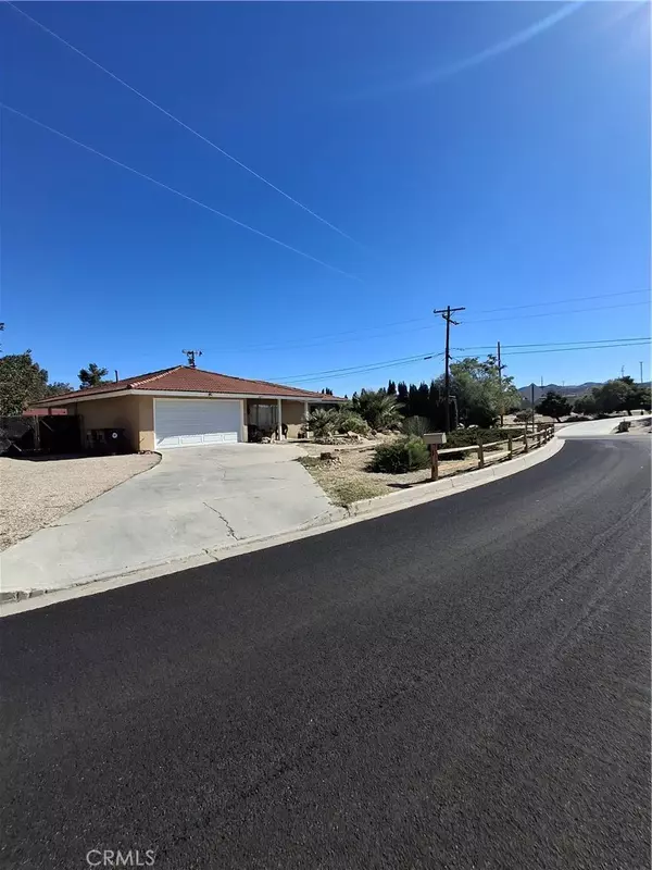 Yucca Valley, CA 92284,6873 Warren Vista