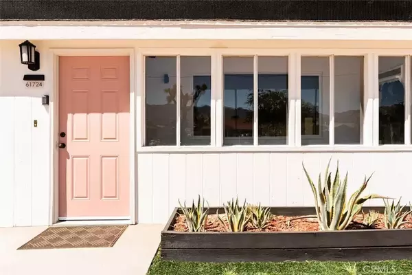 Joshua Tree, CA 92252,61724 Hilltop Drive