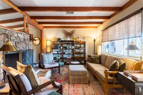 Joshua Tree, CA 92252,61724 Hilltop Drive