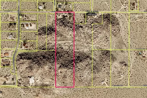 Joshua Tree, CA 92252,66075 Foothill