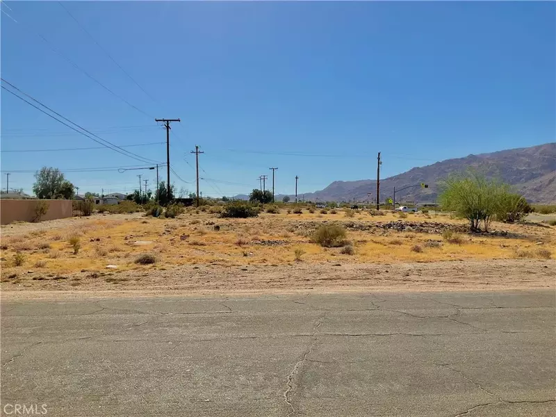 74517 Serrano, 29 Palms, CA 92277