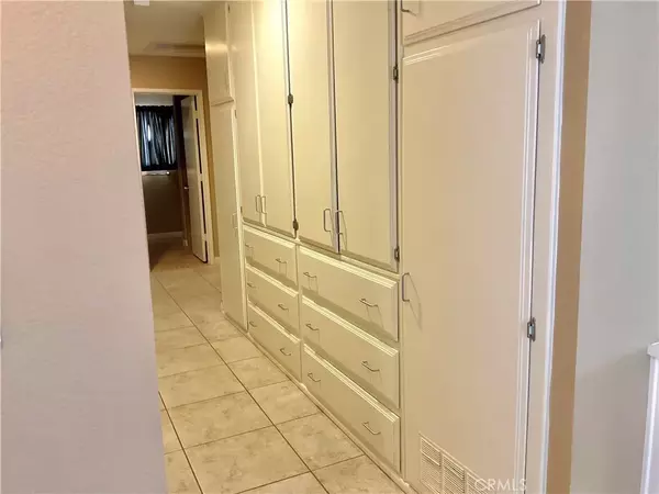 Yucca Valley, CA 92284,56760 Anaconda