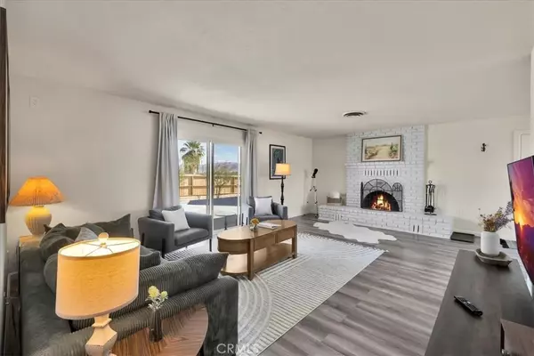 29 Palms, CA 92277,5837 La Luna Avenue