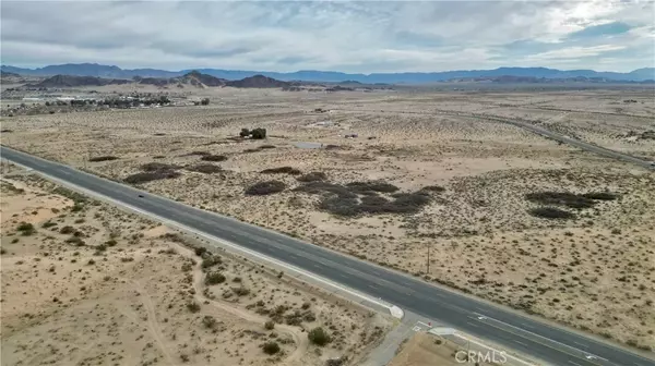 29 Palms, CA 92277,204 Adobe