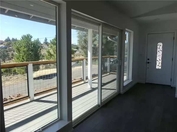 Kelseyville, CA 95451,10888 Skyview Drive