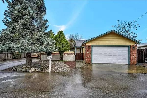 6813 Virginia Drive, Lucerne, CA 95458