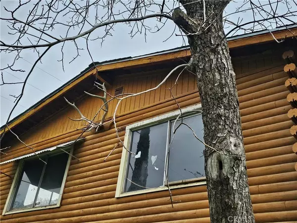 Clearlake, CA 95422,15993 40th Avenue